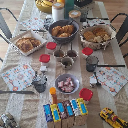 Pres Du Circuit Des 24h Проживание в семье Cerans-Foulletourte